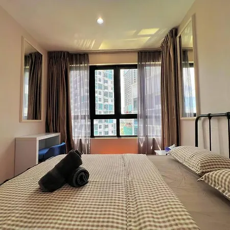 6Px 2Br2Bth, Freeparking Near Central Mall, Sogo & Themepark Shah Alam Exterior photo