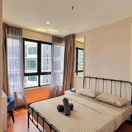 6Px 2Br2Bth, Freeparking Near Central Mall, Sogo & Themepark Shah Alam Exterior photo